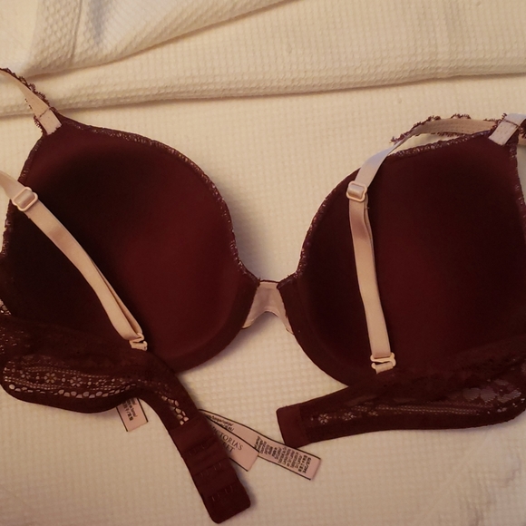 VS Bra 34C - Picture 2 of 6